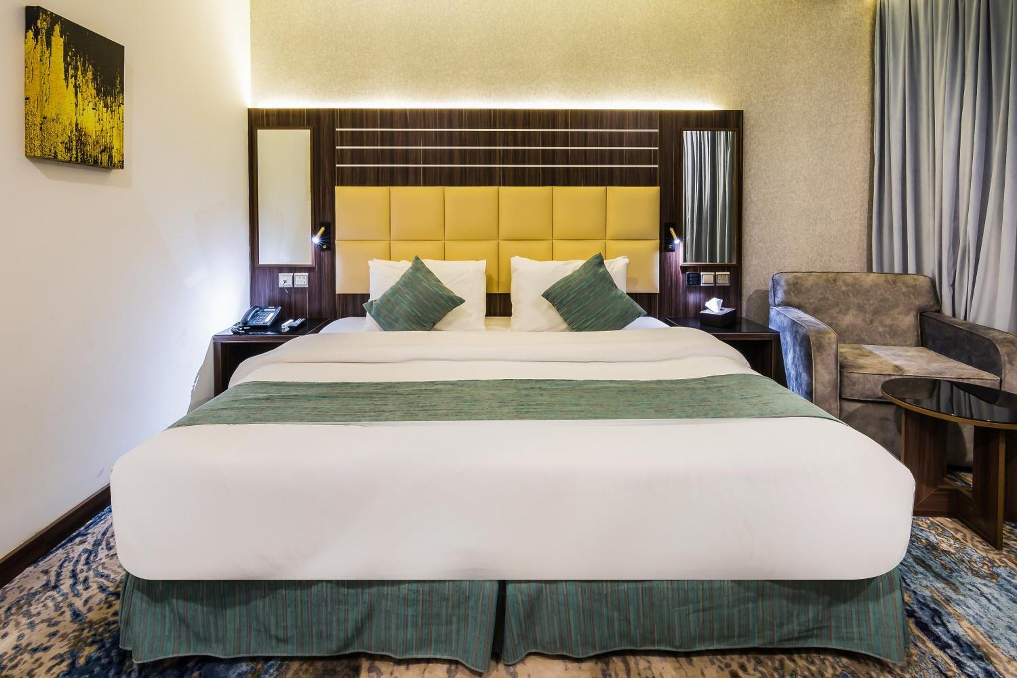 White Diamond Hotel Sari Jeddah Exterior photo